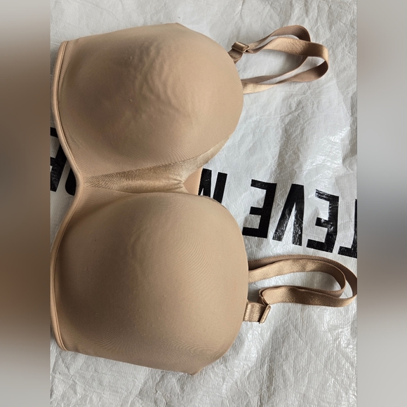 ☕️SOMA STUNNING STARLET STRSPLESS UNDERWIRE BRA SIZE 34DDD - Picture 2 of 5